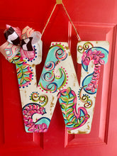 Load image into Gallery viewer, Spring paisley Single letter door hanger