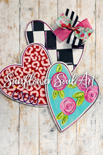 Load image into Gallery viewer, Heart stack door hanger, 22”
