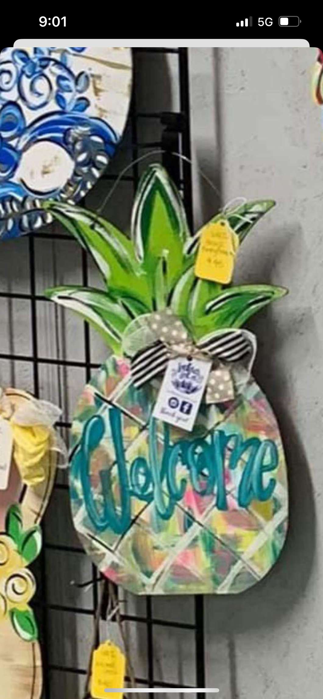 Pineapple door hanger